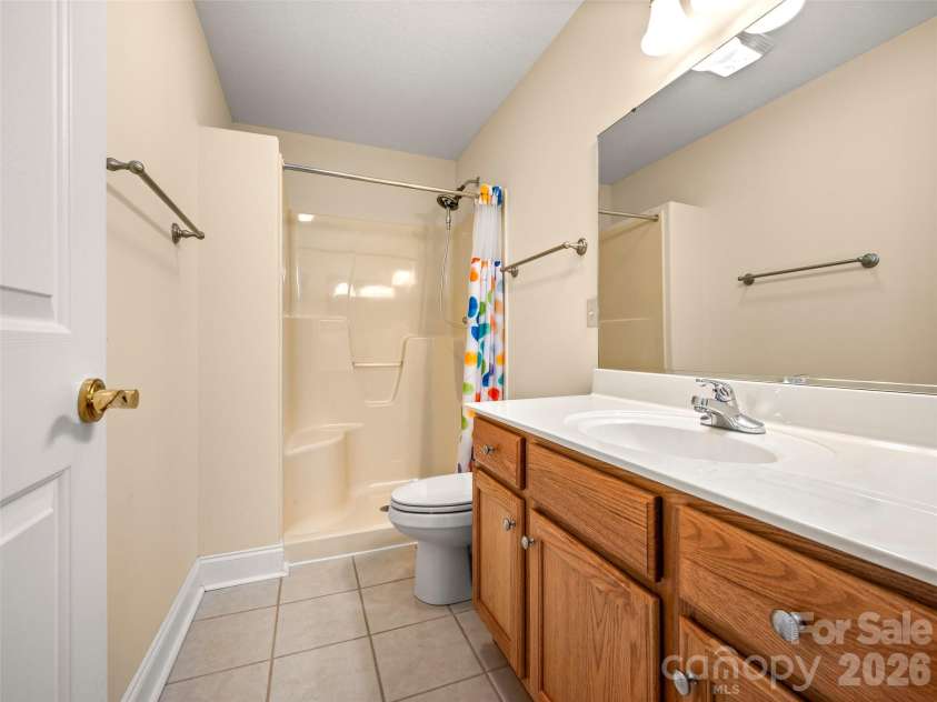 21 Holiday Drive, Arden, NC 28704.  MLS# CAR4343989, YatesRealty ID 15423. 