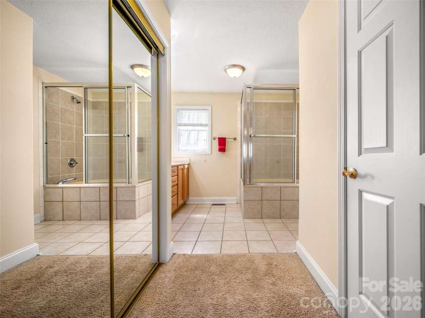 21 Holiday Drive, Arden, NC 28704.  MLS# CAR4343989, YatesRealty ID 15423. 