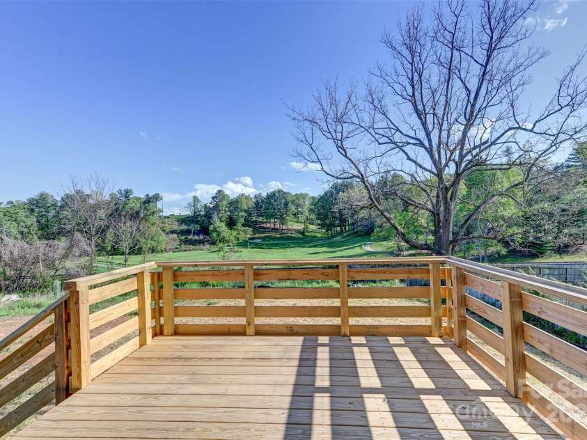 338 Emma Road, Asheville, NC 28806.  MLS# CAR4251903, YatesRealty ID 15424. Golf Course Views to Crown Plaza out the back