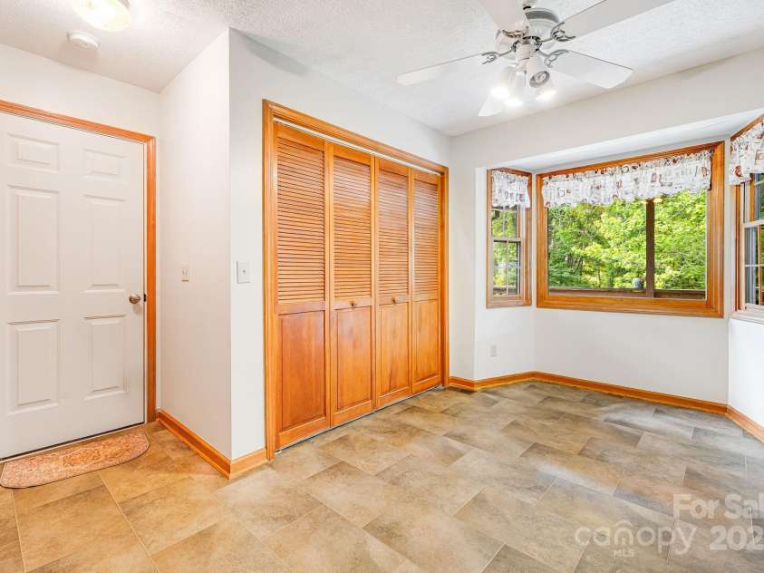 41 Morgan Branch Estate, Candler, NC 28715.  MLS# CAR4258806, YatesRealty ID 15425. 