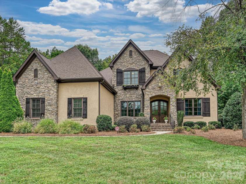 4113 Piaffe Avenue, Mint Hill, NC 28227.  MLS# CAR4356294, YatesRealty ID 15425. 