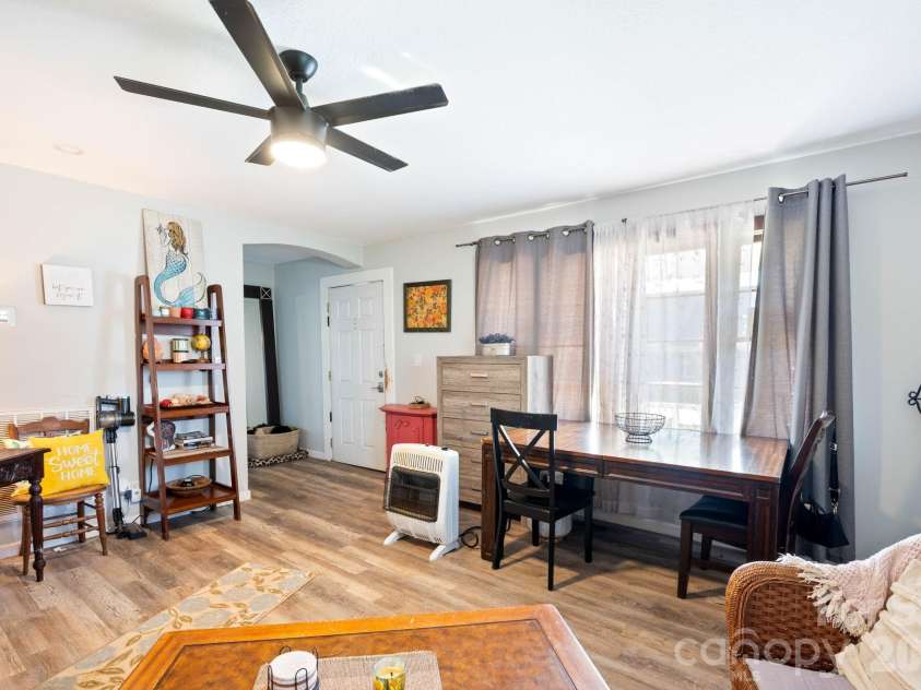 192 Spencer Street, Ellenboro, NC 28160.  MLS# CAR4355108, YatesRealty ID 15426. 