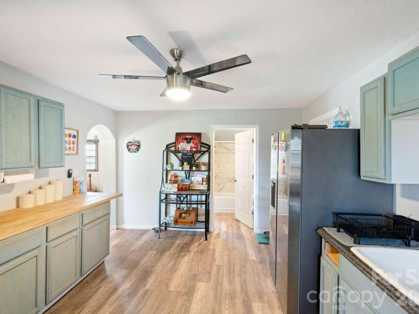 192 Spencer Street, Ellenboro, NC 28160.  MLS# CAR4355108, YatesRealty ID 15426. 