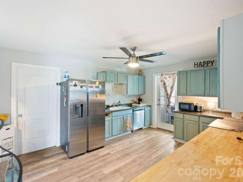 192 Spencer Street, Ellenboro, NC 28160.  MLS# CAR4355108, YatesRealty ID 15426. 