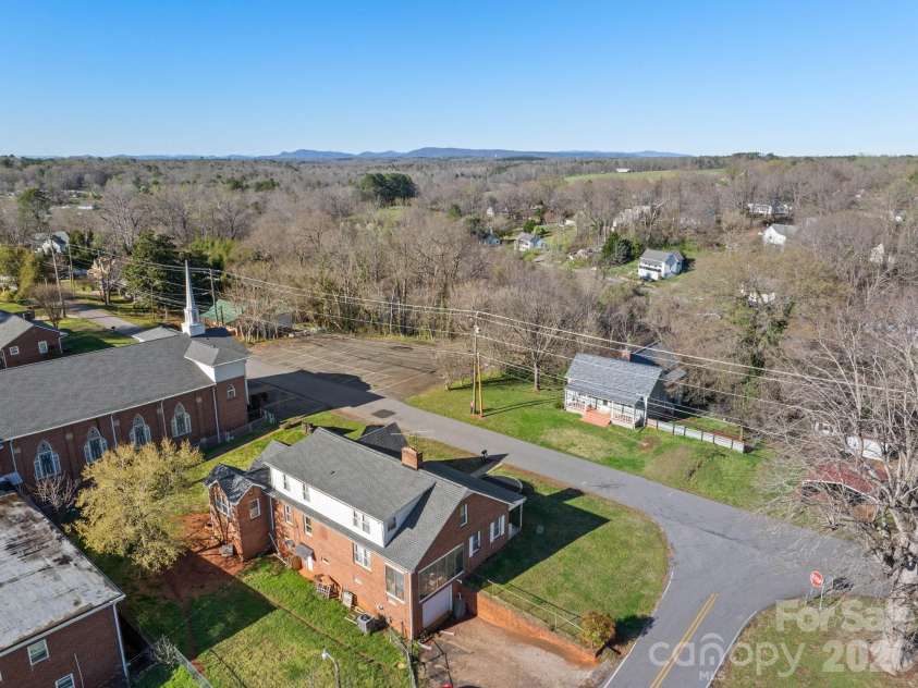 192 Spencer Street, Ellenboro, NC 28160.  MLS# CAR4355108, YatesRealty ID 15426. 
