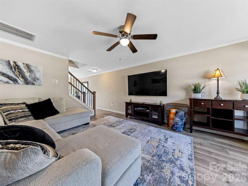 1214 Pauline Trail Drive, Arden, NC 28704.  MLS# CAR4358595, YatesRealty ID 15427. 