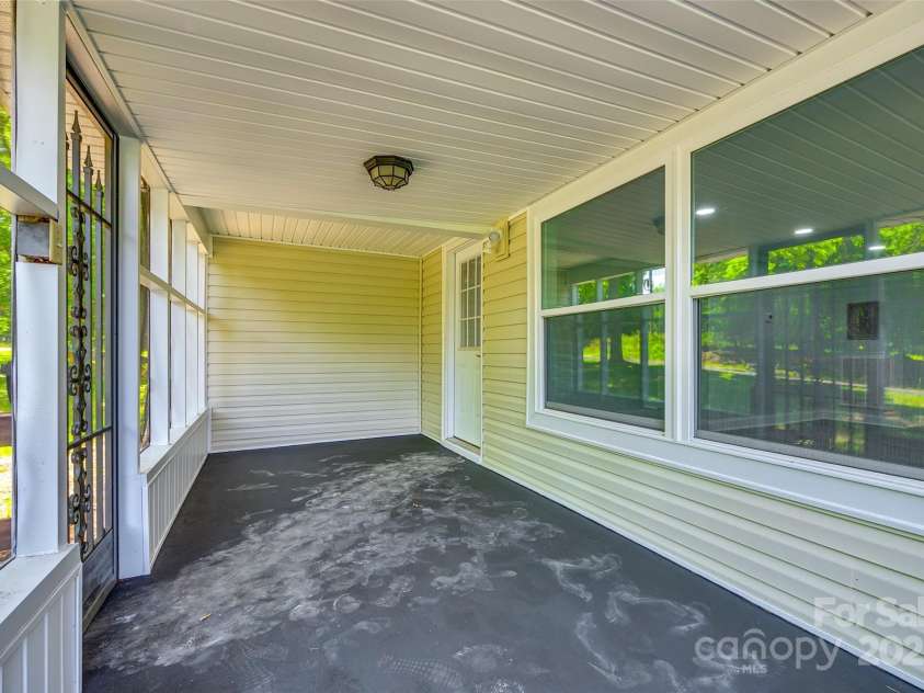 1224 Martin Road, Hickory Grove, SC 29717.  MLS# CAR4263850, YatesRealty ID 15427. 