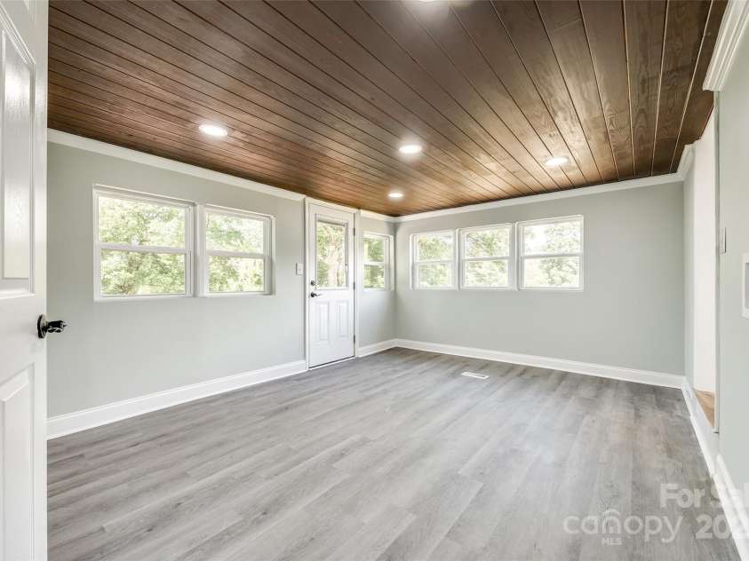 1224 Martin Road, Hickory Grove, SC 29717.  MLS# CAR4263850, YatesRealty ID 15427. 