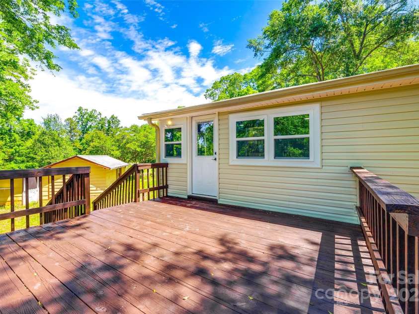 1224 Martin Road, Hickory Grove, SC 29717.  MLS# CAR4263850, YatesRealty ID 15427. 