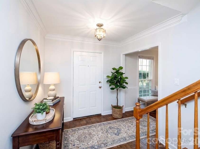 4248 Woodglen Lane, Charlotte, NC 28226.  MLS# CAR4358631, YatesRealty ID 15428. Virtually Staged