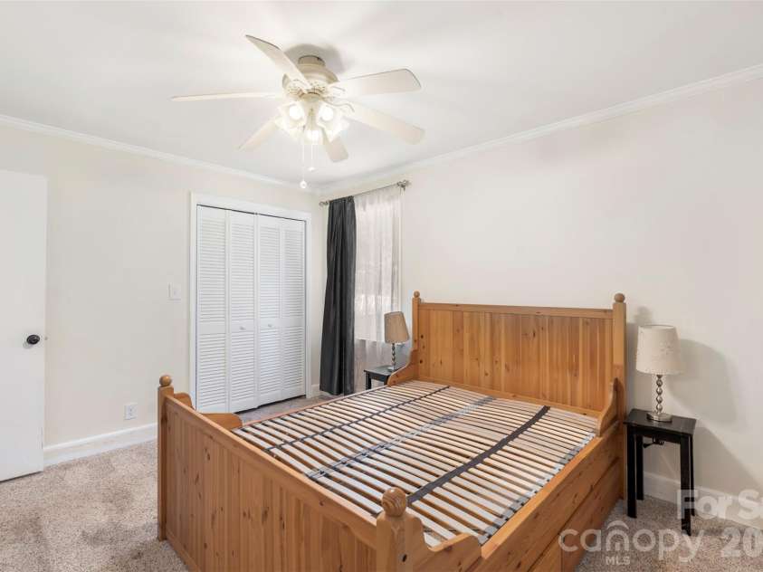 1122 Pine Knot Court, Clover, SC 29710.  MLS# CAR4360797, YatesRealty ID 15431. 