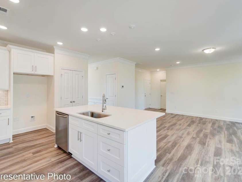 3242 Bozeman Court, Stanley, NC 28164.  MLS# CAR4250904, YatesRealty ID 15431. 