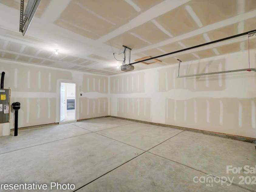 3242 Bozeman Court, Stanley, NC 28164.  MLS# CAR4250904, YatesRealty ID 15431. 