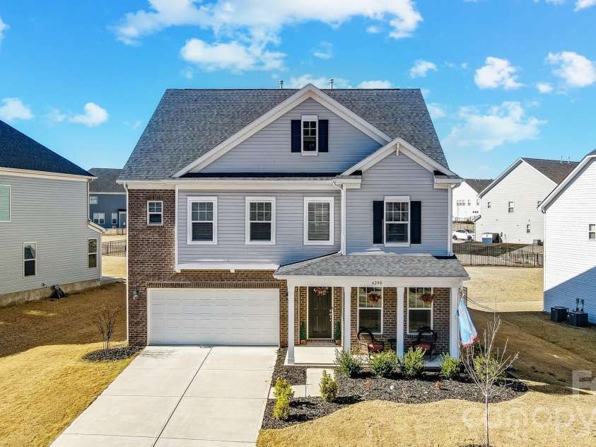 4208 Stream Dale Circle, Concord, NC 28027.  MLS# CAR4357241, YatesRealty ID 15432. 