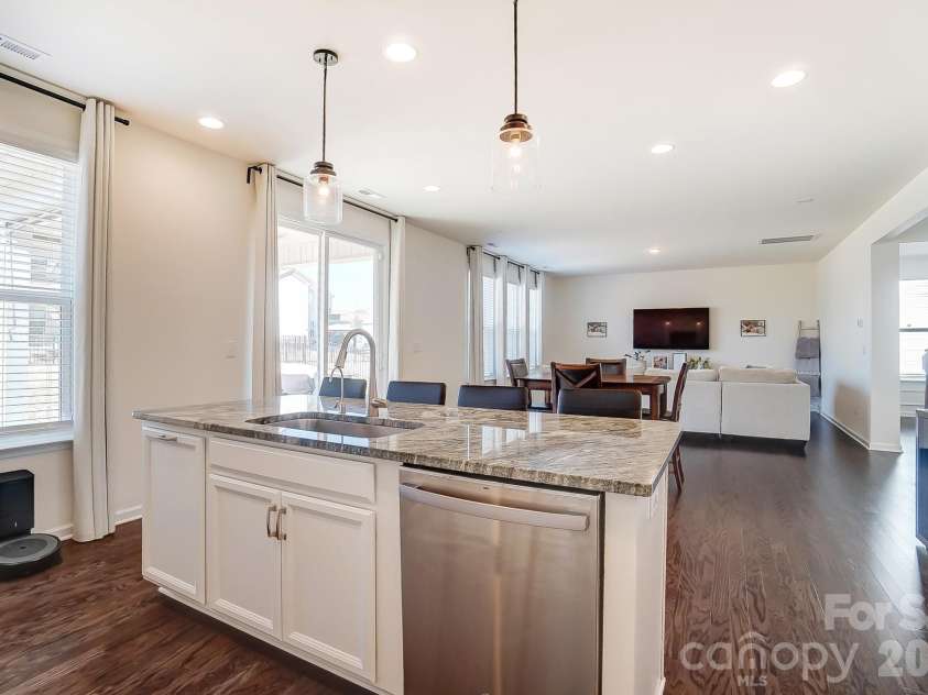 4208 Stream Dale Circle, Concord, NC 28027.  MLS# CAR4357241, YatesRealty ID 15432. 