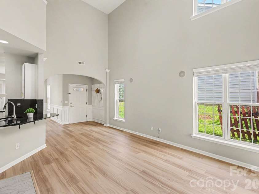3119 Tanzanite Circle, Fort Mill, SC 29708.  MLS# CAR4357099, YatesRealty ID 15433. 