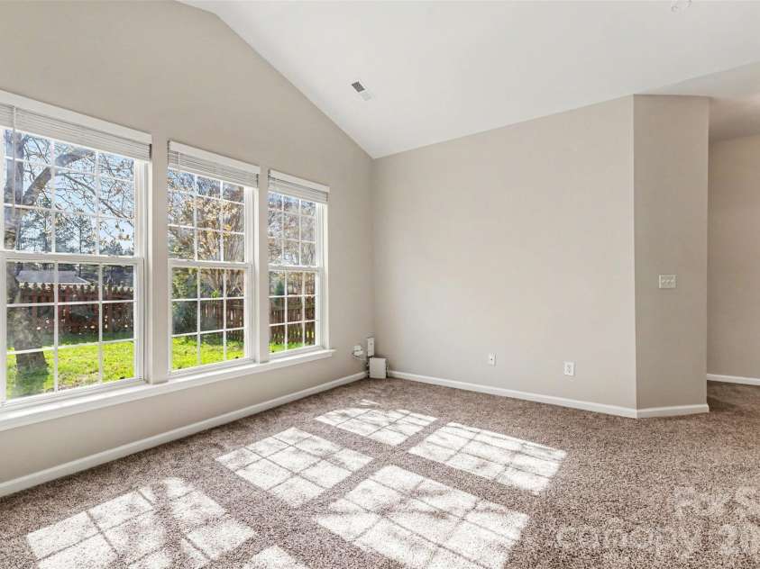 3119 Tanzanite Circle, Fort Mill, SC 29708.  MLS# CAR4357099, YatesRealty ID 15433. 