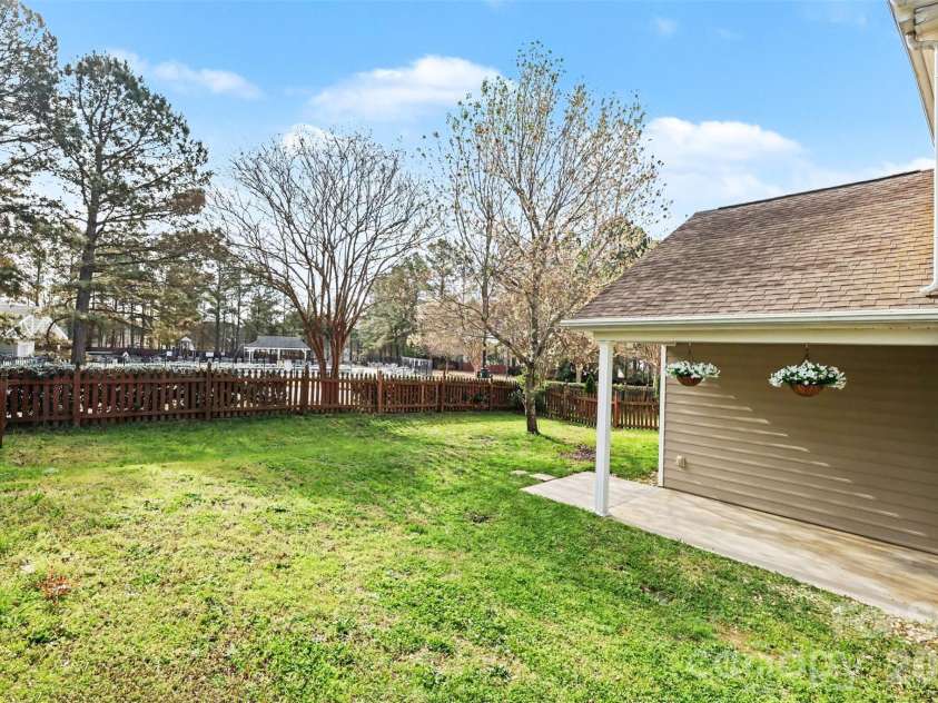 3119 Tanzanite Circle, Fort Mill, SC 29708.  MLS# CAR4357099, YatesRealty ID 15433. 