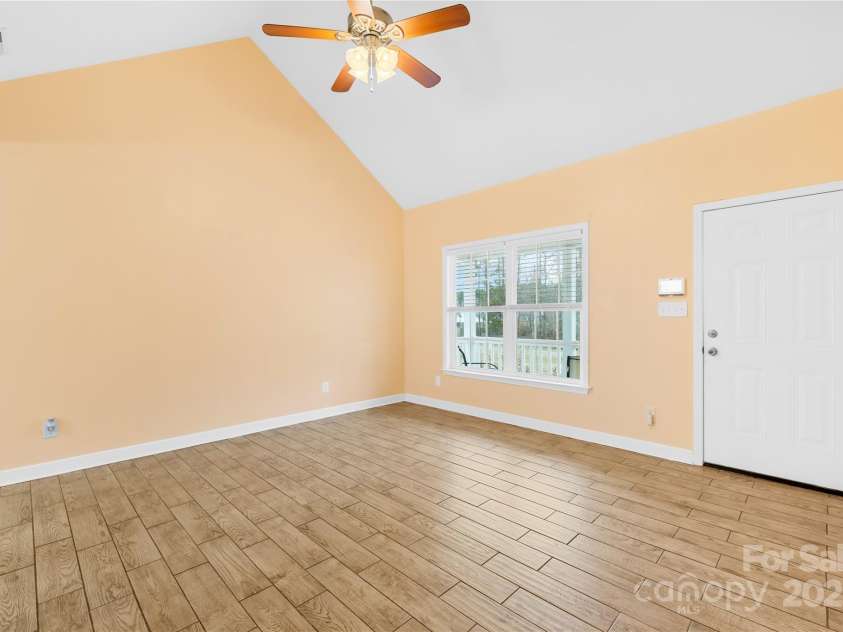 348 Fleetwood Road, York, SC 29745.  MLS# CAR4225125, YatesRealty ID 15435. 