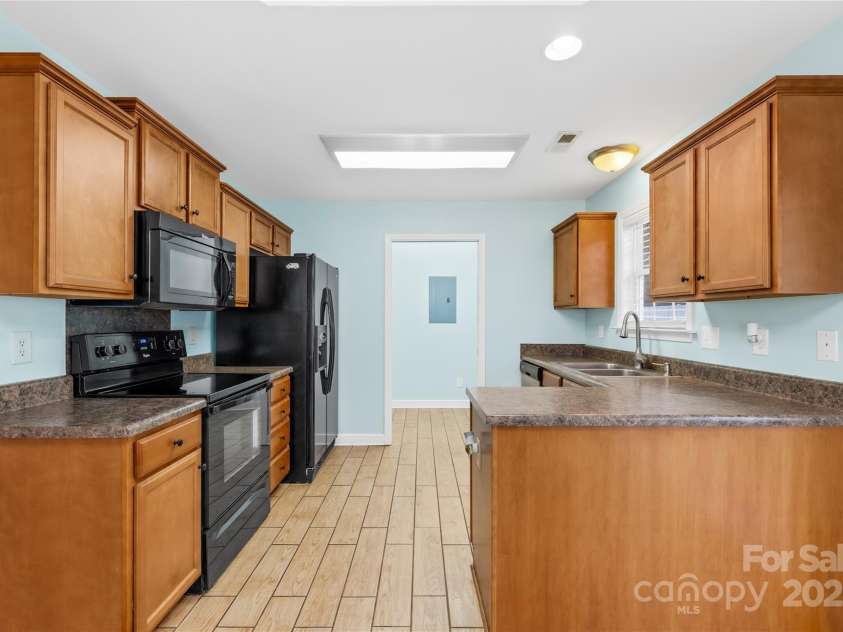 348 Fleetwood Road, York, SC 29745.  MLS# CAR4225125, YatesRealty ID 15435. 