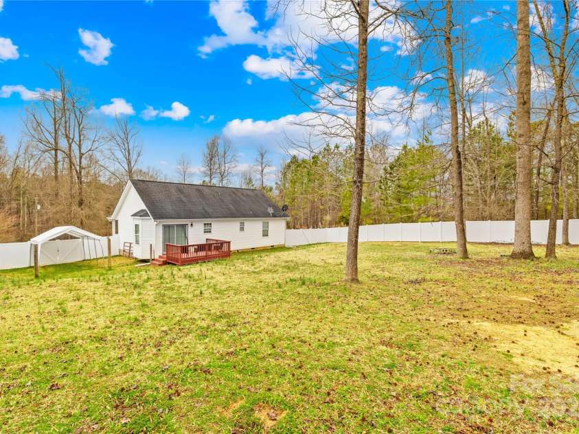 348 Fleetwood Road, York, SC 29745.  MLS# CAR4225125, YatesRealty ID 15435. 