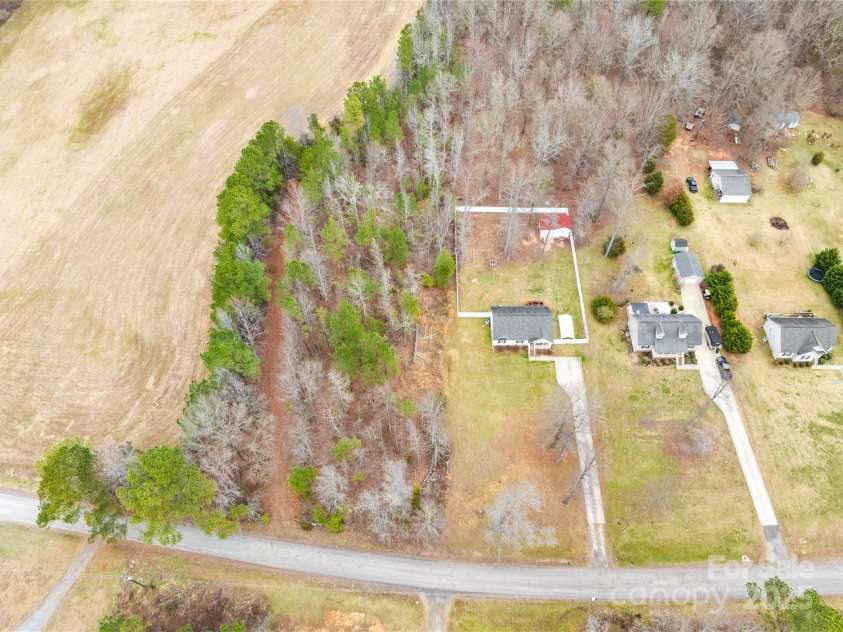 348 Fleetwood Road, York, SC 29745.  MLS# CAR4225125, YatesRealty ID 15435. 