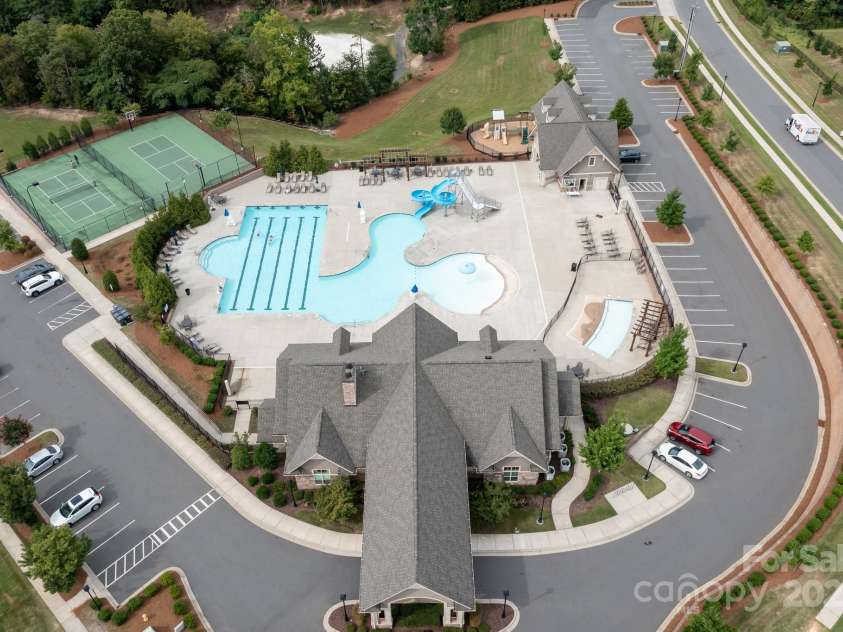 14611 Murfield Court, Charlotte, NC 28278.  MLS# CAR4262631, YatesRealty ID 15436. 