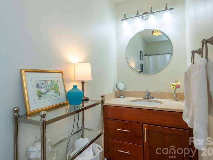 290 Patton Hill Road, Swannanoa, NC 28778.  MLS# CAR4362510, YatesRealty ID 15436. 