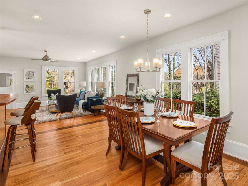 26 Bearden Avenue, Asheville, NC 28801.  MLS# CAR4242128, YatesRealty ID 15437. 