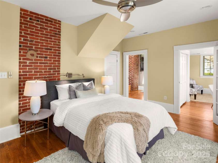 26 Bearden Avenue, Asheville, NC 28801.  MLS# CAR4242128, YatesRealty ID 15437. 