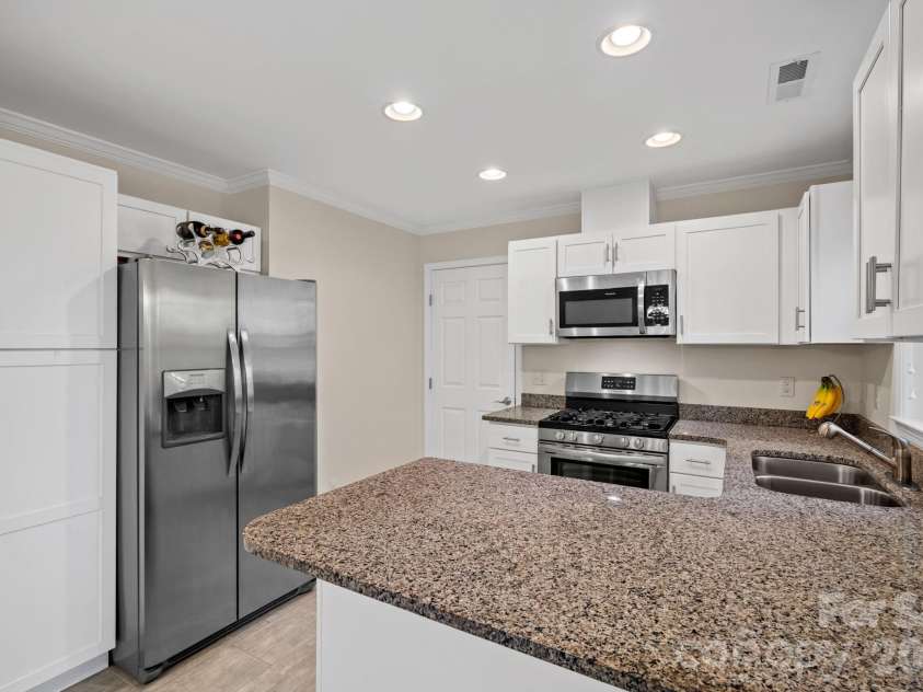 1009 Baldwin Commons Drive, Arden, NC 28704.  MLS# CAR4363263, YatesRealty ID 15438. 