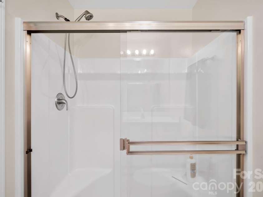1009 Baldwin Commons Drive, Arden, NC 28704.  MLS# CAR4363263, YatesRealty ID 15438. 