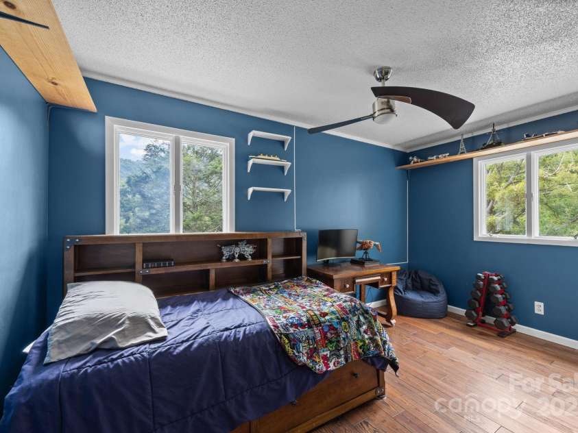 263 Morgan Branch Road, Leicester, NC 28748.  MLS# CAR4316347, YatesRealty ID 1544. 