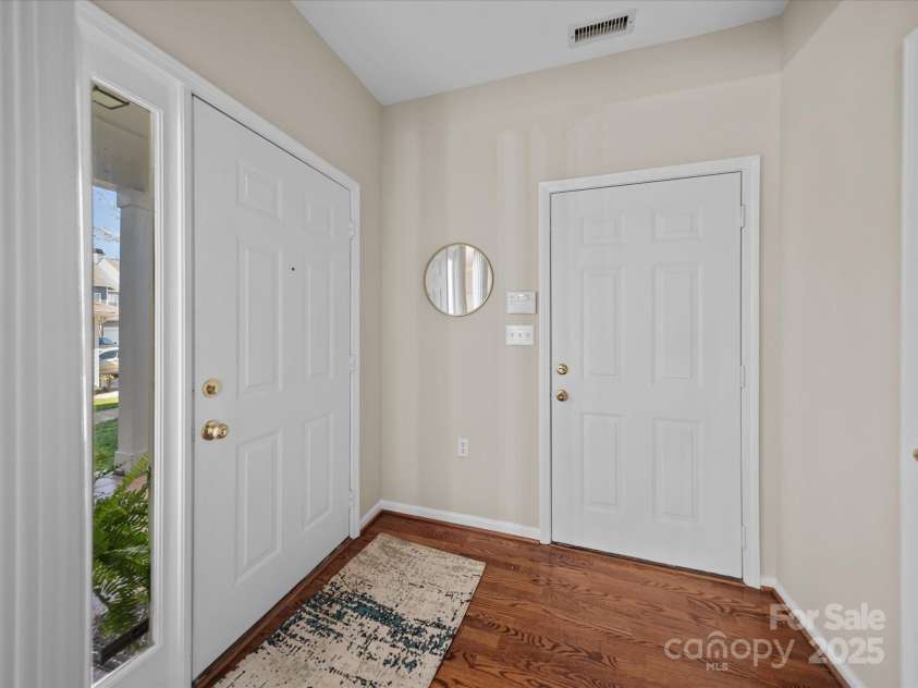 18758 Silver Quay Drive, Cornelius, NC 28031.  MLS# CAR4238668, YatesRealty ID 15441. Foyer