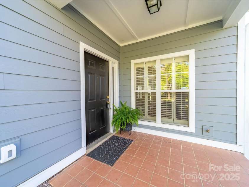18758 Silver Quay Drive, Cornelius, NC 28031.  MLS# CAR4238668, YatesRealty ID 15441. Front Door