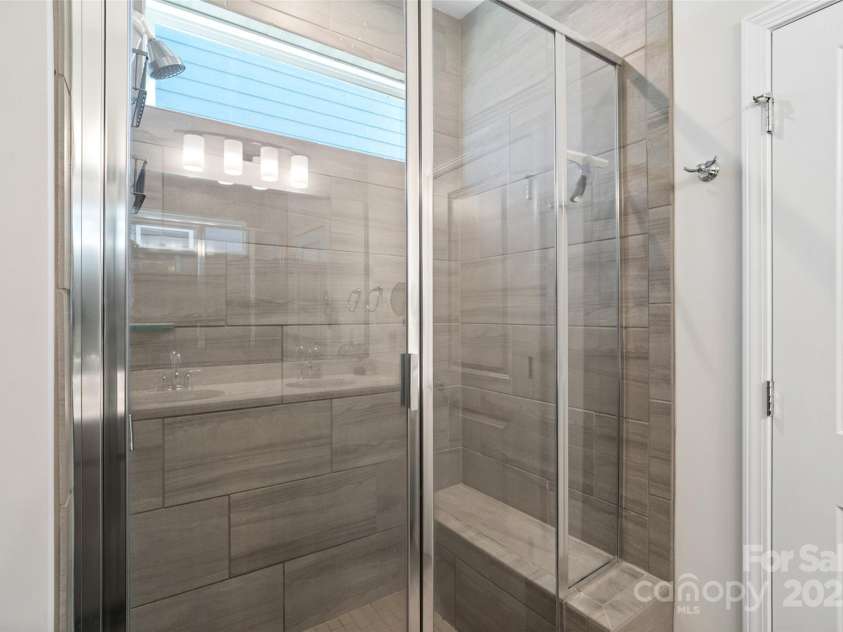 14235 Canemeadow Drive, Charlotte, NC 28278.  MLS# CAR4237317, YatesRealty ID 15445. 