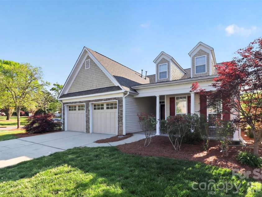 2525 Old Ashworth Lane, Concord, NC 28027.  MLS# CAR4370913, YatesRealty ID 15446. Front
