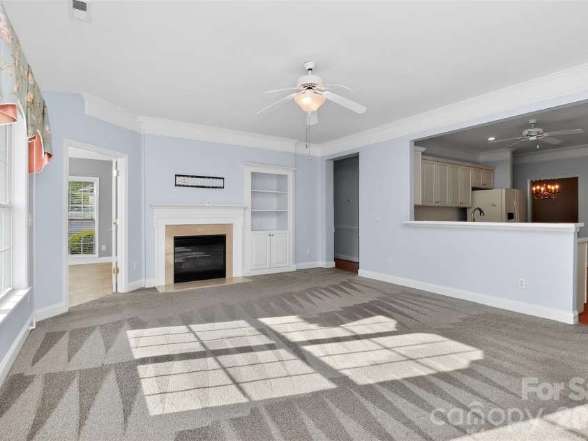 2525 Old Ashworth Lane, Concord, NC 28027.  MLS# CAR4370913, YatesRealty ID 15446. Great Room