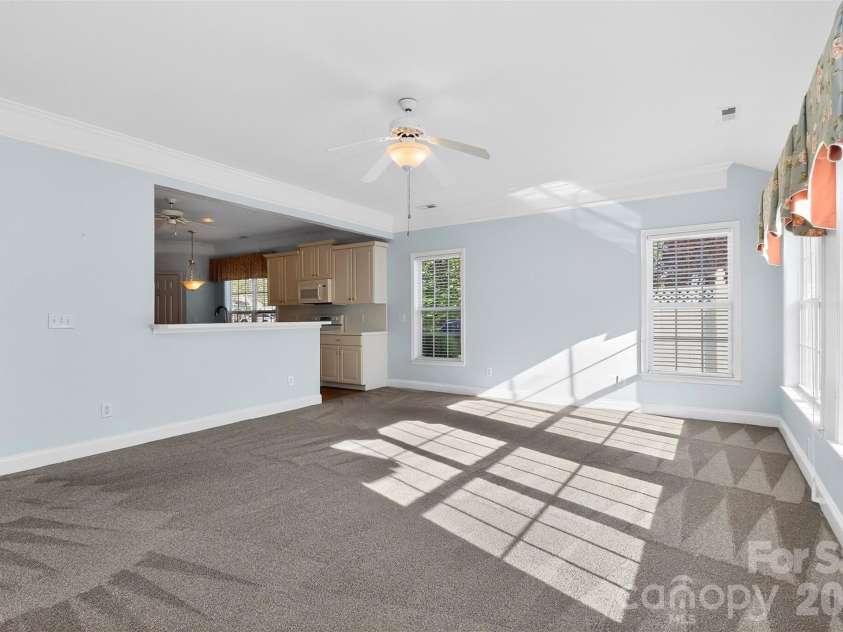 2525 Old Ashworth Lane, Concord, NC 28027.  MLS# CAR4370913, YatesRealty ID 15446. Great Room