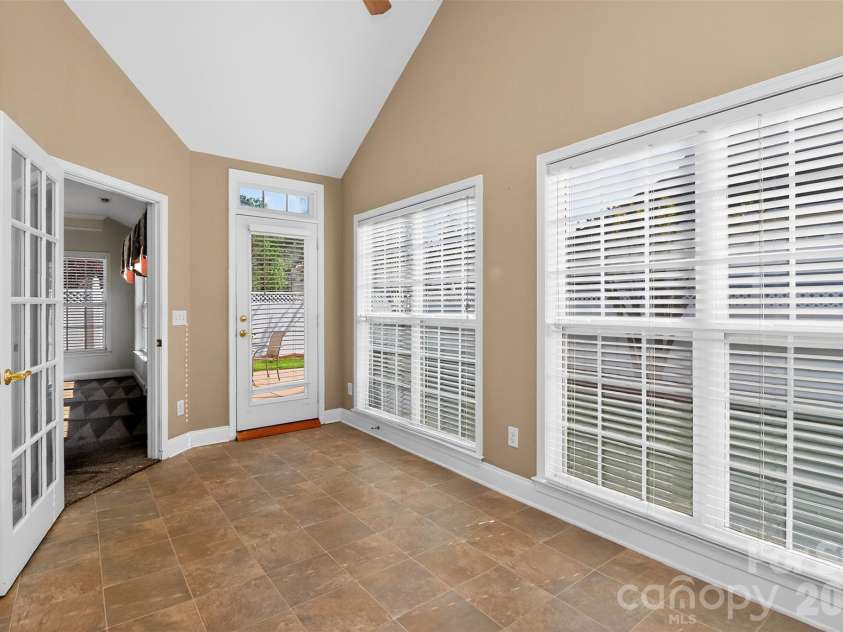 2525 Old Ashworth Lane, Concord, NC 28027.  MLS# CAR4370913, YatesRealty ID 15446. Sunroom