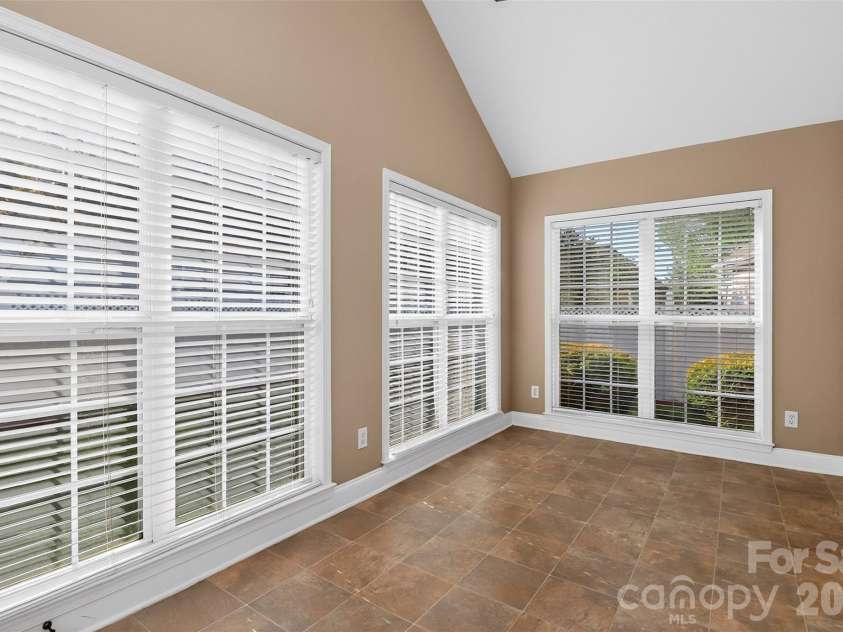 2525 Old Ashworth Lane, Concord, NC 28027.  MLS# CAR4370913, YatesRealty ID 15446. Sunroom