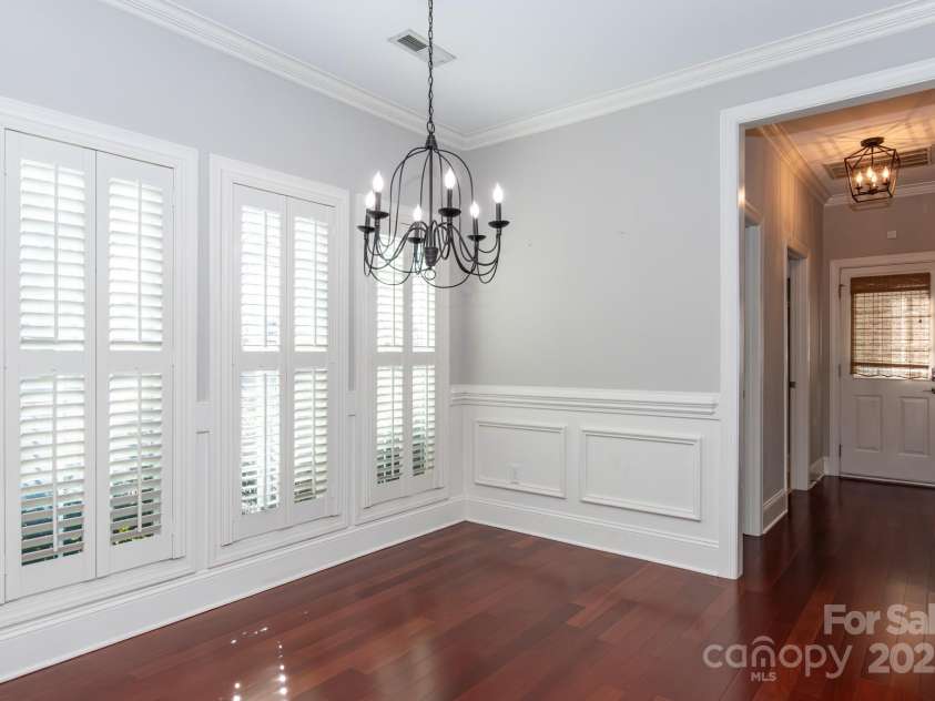 3203 Kelsey Plaza, Kannapolis, NC 28081.  MLS# CAR4152453, YatesRealty ID 15446. 