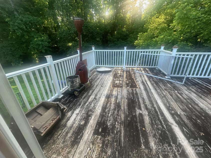 1313 Lower Dallas Hwy Highway, Dallas, NC 28034.  MLS# CAR4260317, YatesRealty ID 15447. 