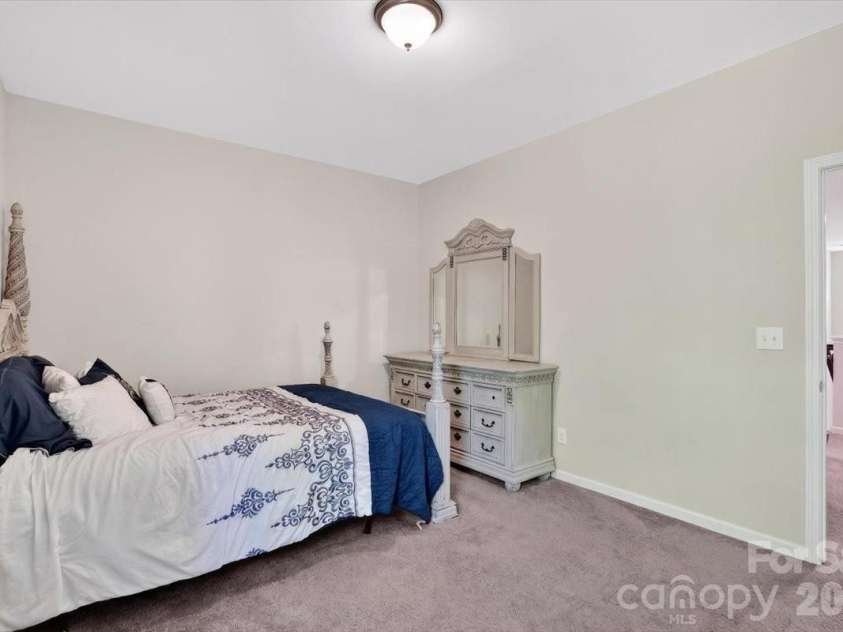 265 Meadow Oaks Drive, Concord, NC 28025.  MLS# CAR4371825, YatesRealty ID 15448. 