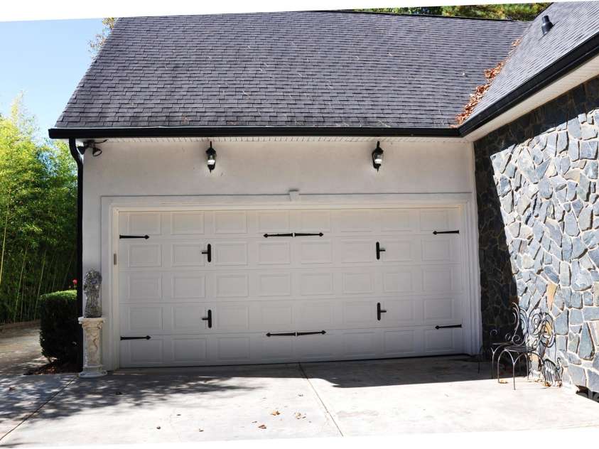 3645 Lake Bluff Drive, Sherrills Ford, NC 28763.  MLS# CAR4277092, YatesRealty ID 1545. 