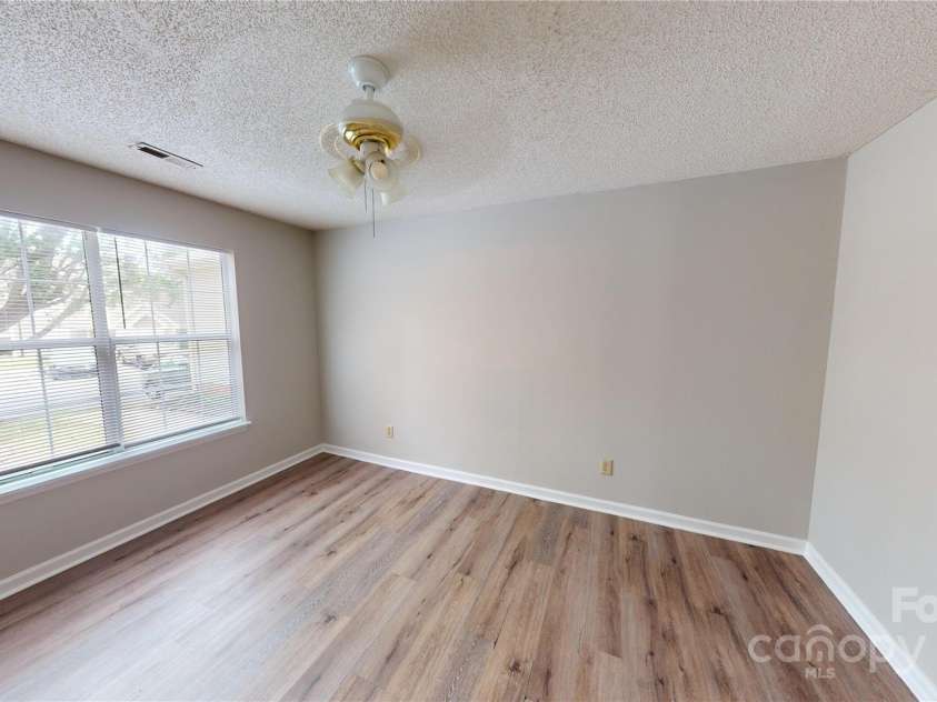 5921 Amity Springs Drive, Charlotte, NC 28212.  MLS# CAR4228386, YatesRealty ID 1545. 