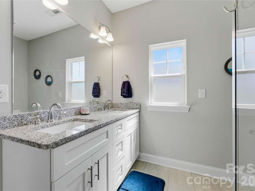 2273 Moss Haven Lane, Denver, NC 28037.  MLS# CAR4372382, YatesRealty ID 15450. 