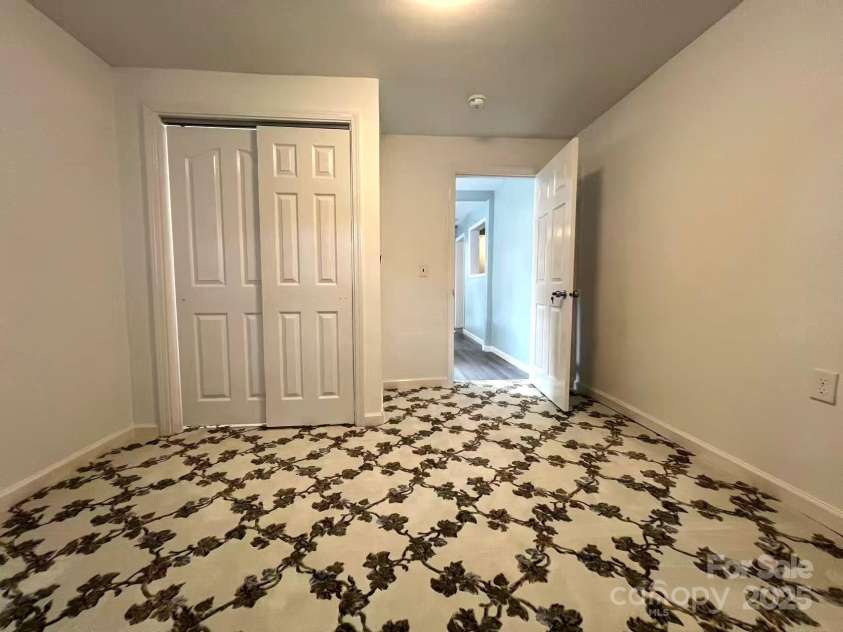 2328 Milton Avenue, Gastonia, NC 28052.  MLS# CAR4254025, YatesRealty ID 15450. 