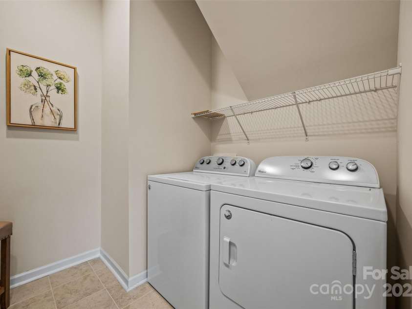 984 Kirby Drive, Fort Mill, SC 29715.  MLS# CAR4185703, YatesRealty ID 15451. Laundry Room