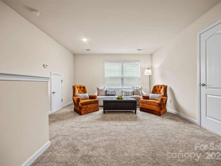 984 Kirby Drive, Fort Mill, SC 29715.  MLS# CAR4185703, YatesRealty ID 15451. Loft - previously staged